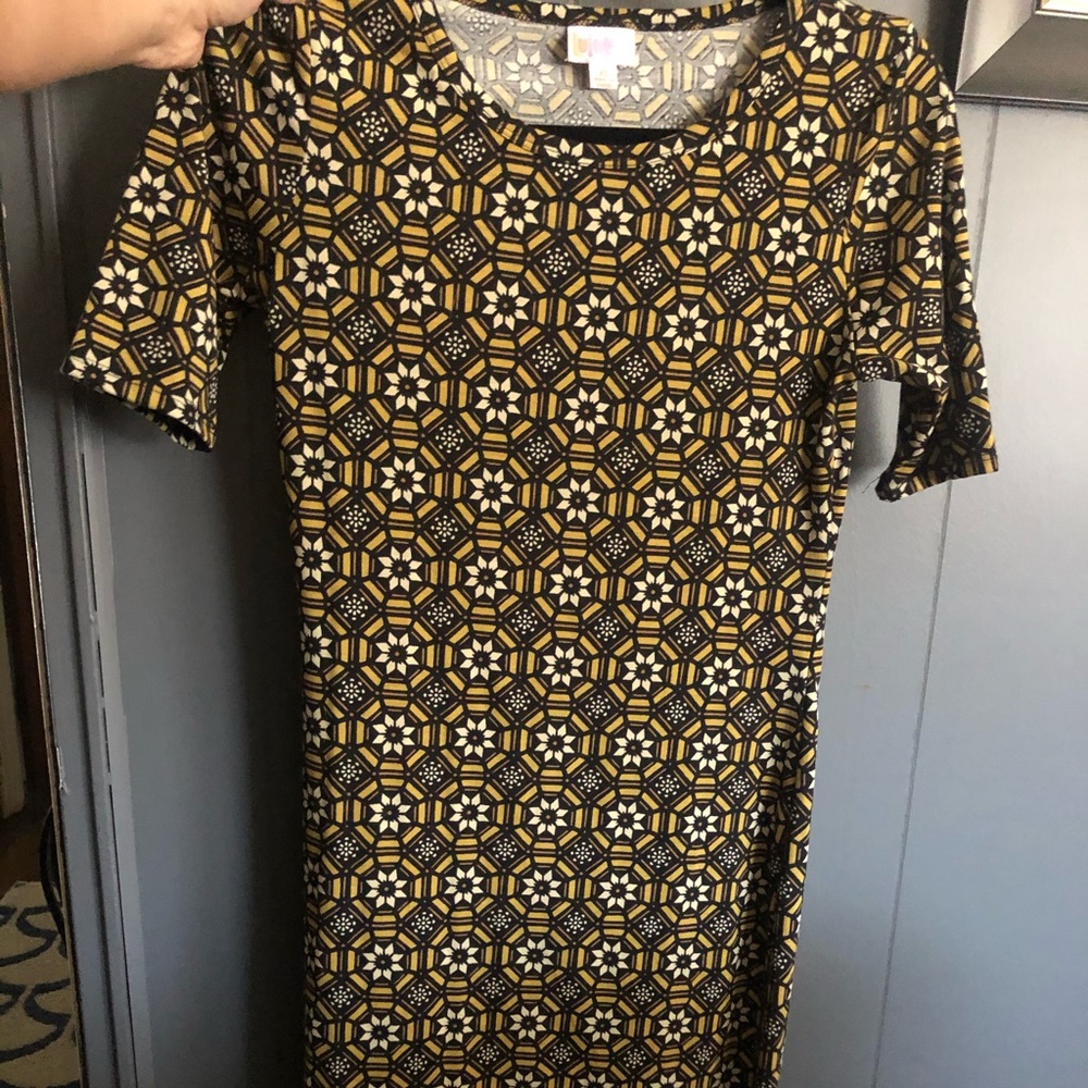 LulaRoe Julia Geometric Midi
